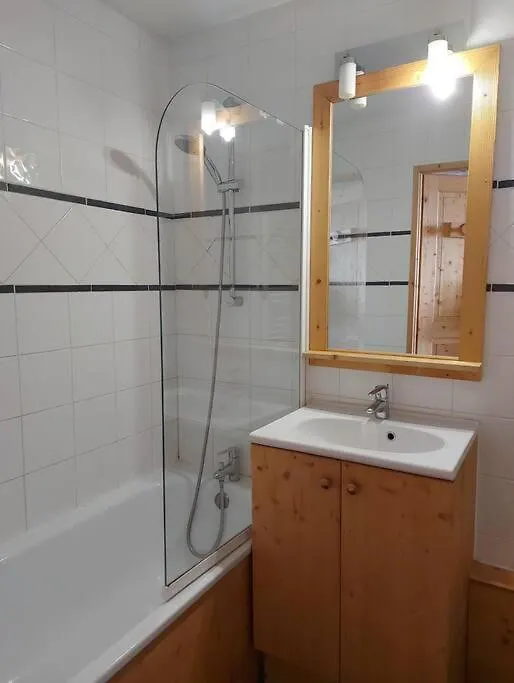 Lovely Flat For 4 - One Bedroom Val Thorens 0*,  France